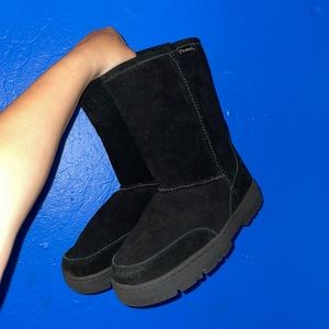 Black Bearpaw boots SIZE 7/8